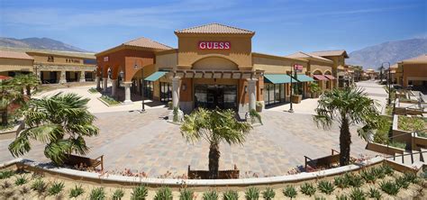 outlet gucci los angeles - desert hills premium outlets Gucci.